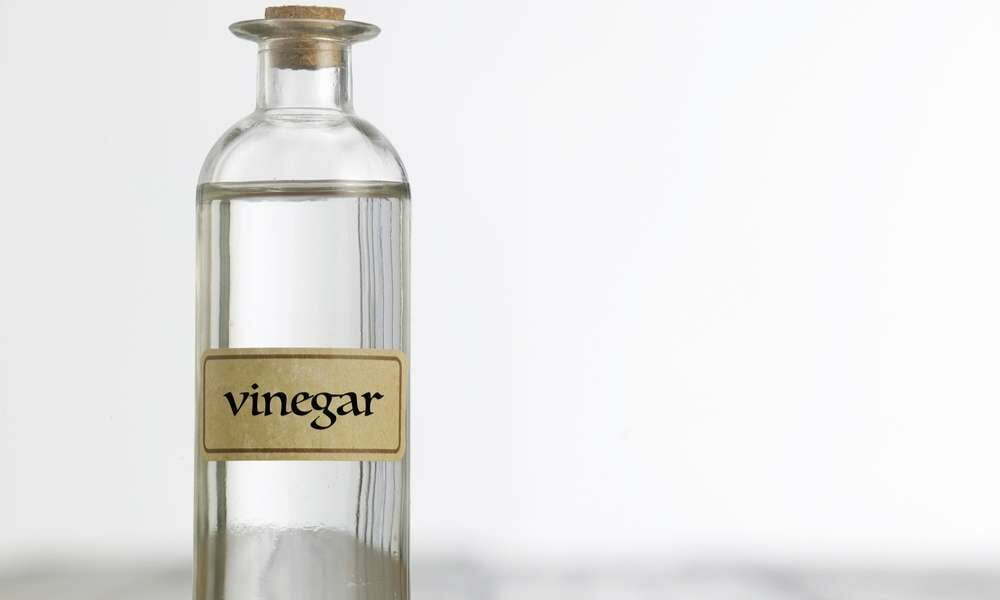 Add Vinegar Into The Water Tank
