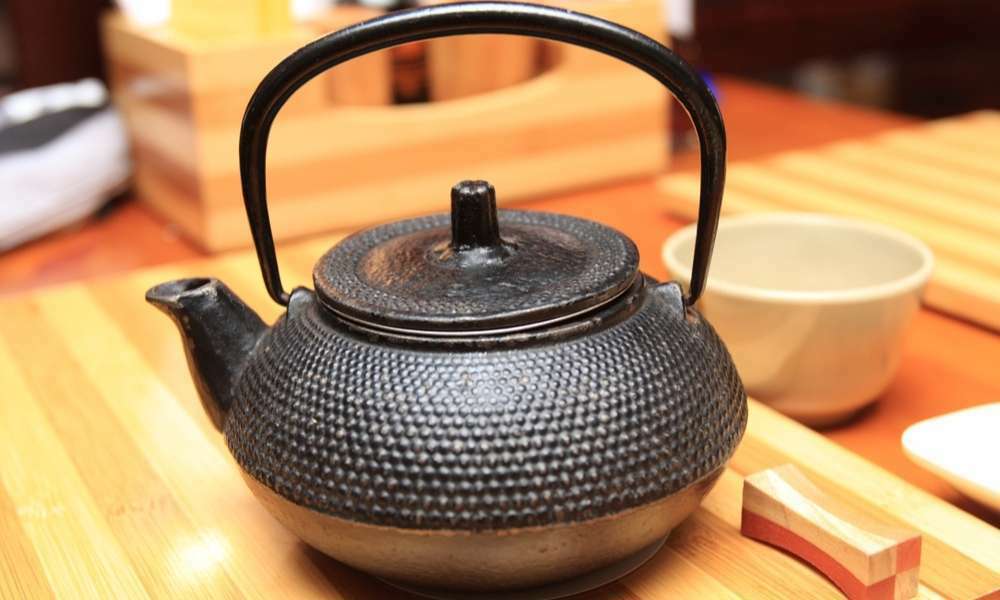 To Clean A Cast Iron Tea Kettle