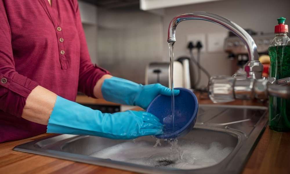 Repeat Rinsing To Clean Silicone Bakeware