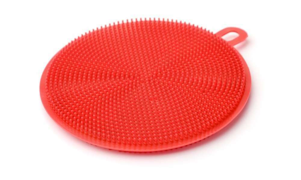 Scrub Silicone To Clean Silicone Bakeware