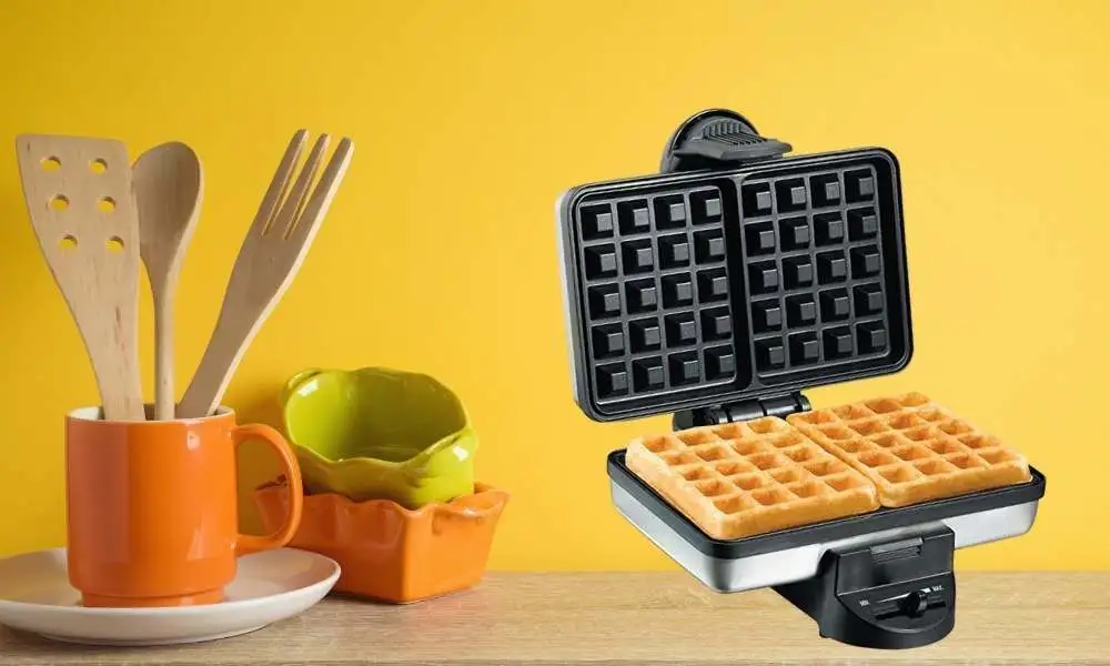 Best-Waffle-Maker-Removable-Plates