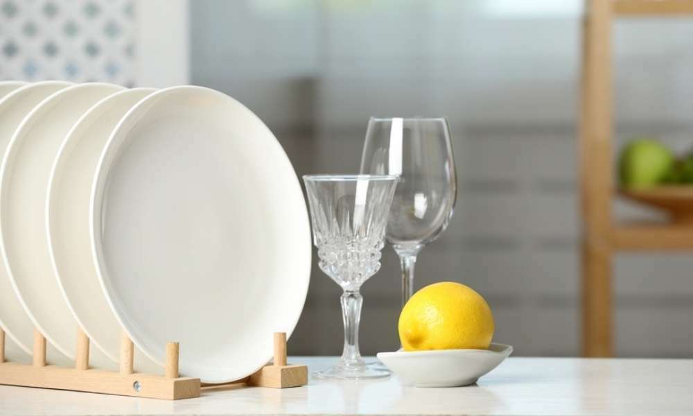 Selecting A Set Of Dinnerware 