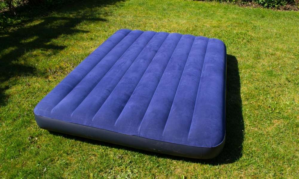 Dry Off Properly To Clean Velour Air Mattress