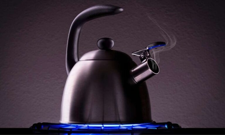 How To Clean A Tea Kettle