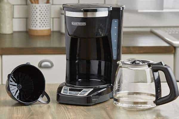 CM1160B 12-Cup Programmable Coffee Maker