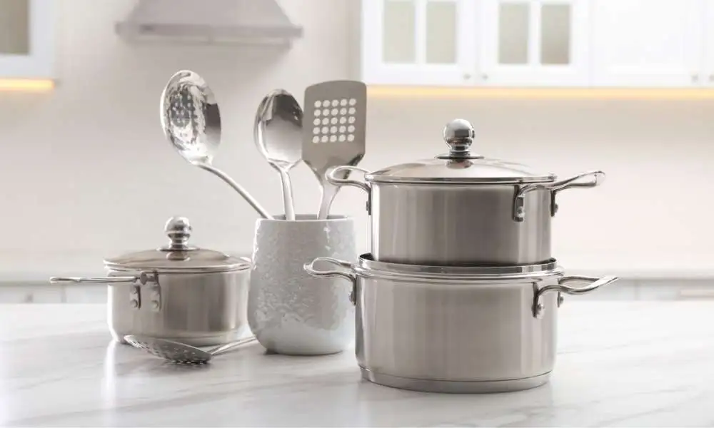 How to Clean Aluminum Cookware