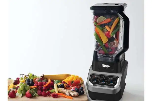 Ninja BL610 Professional 72 Oz Blender